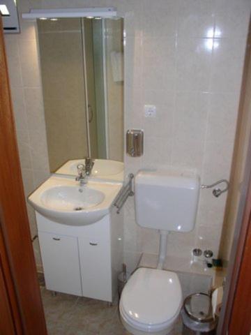 Villa Maja Original Since 2005 Baška Voda Exteriör bild